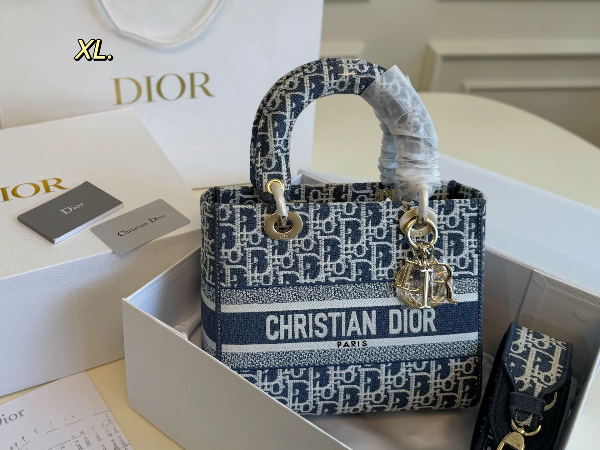 DIOR bag 175
